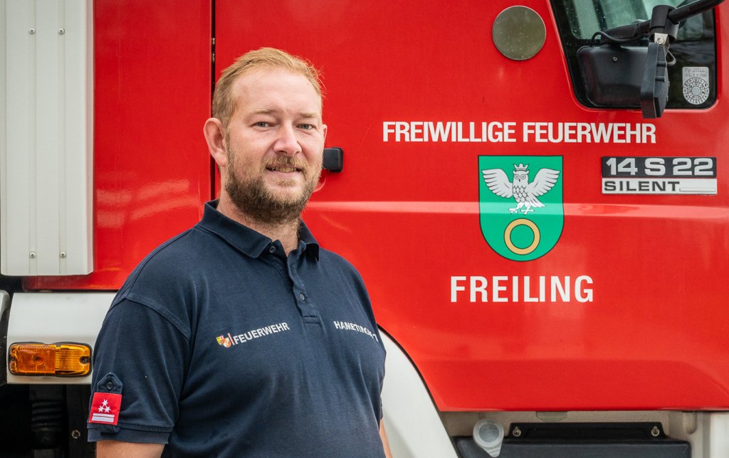 <b>Gruppenkommandant Lotsen- & Nachrichtengruppe</b><br />Hametinger Thomas